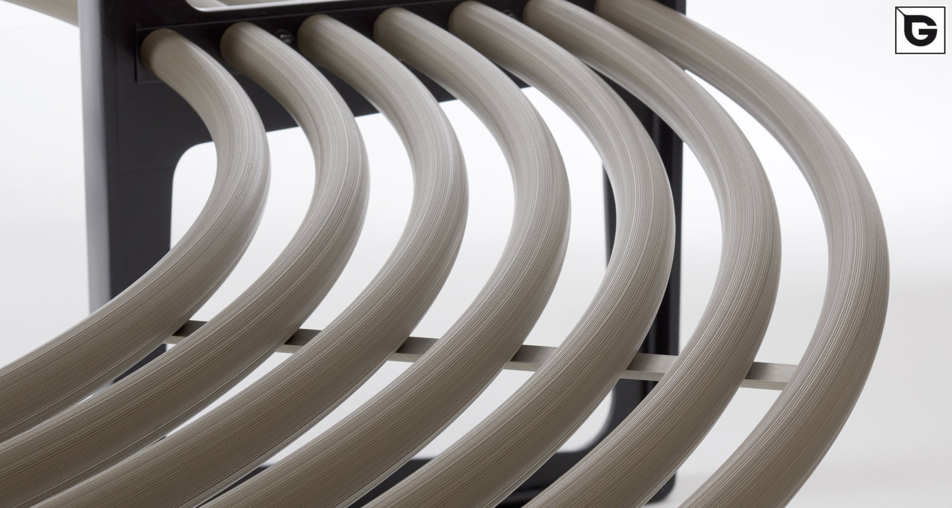 Einrichtungen_Straßenausstattung_Gebogene Profilen