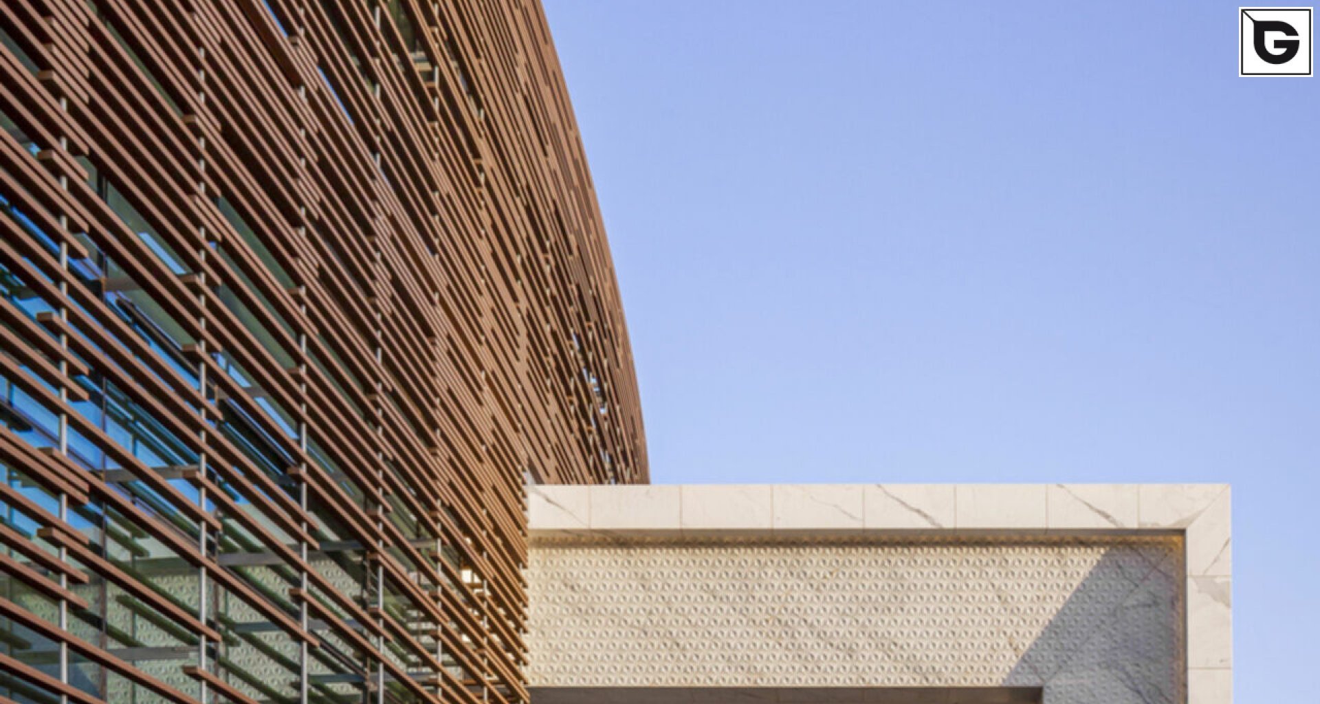 Restaurant und Hotelgewerbe_Verti & Horiz Fassadenverkleidung _Gebogene Profilen