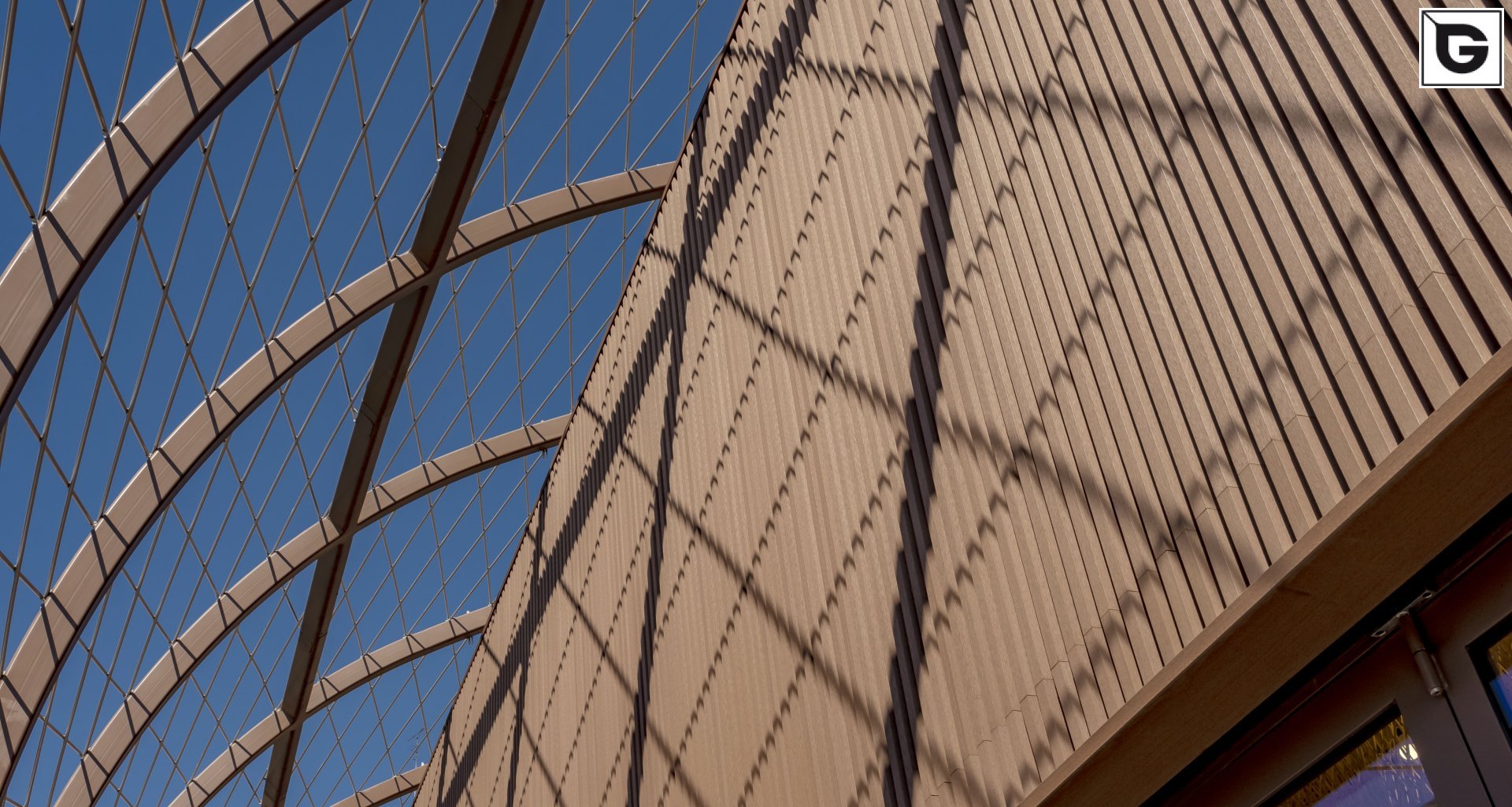 Institutionelle Einrichtungen_Offene Fassadenverkleidung - verti._Ausstellung, Museum