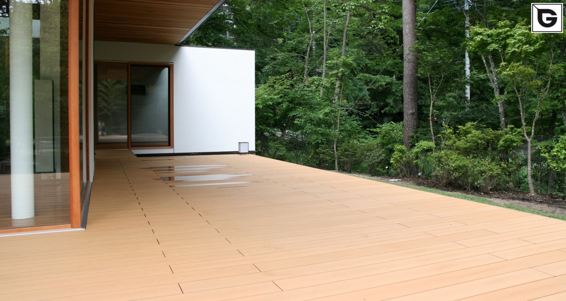 Institutionelle Einrichtungen_Schwimmbad deck_Krankenhaus, Arztpraxis