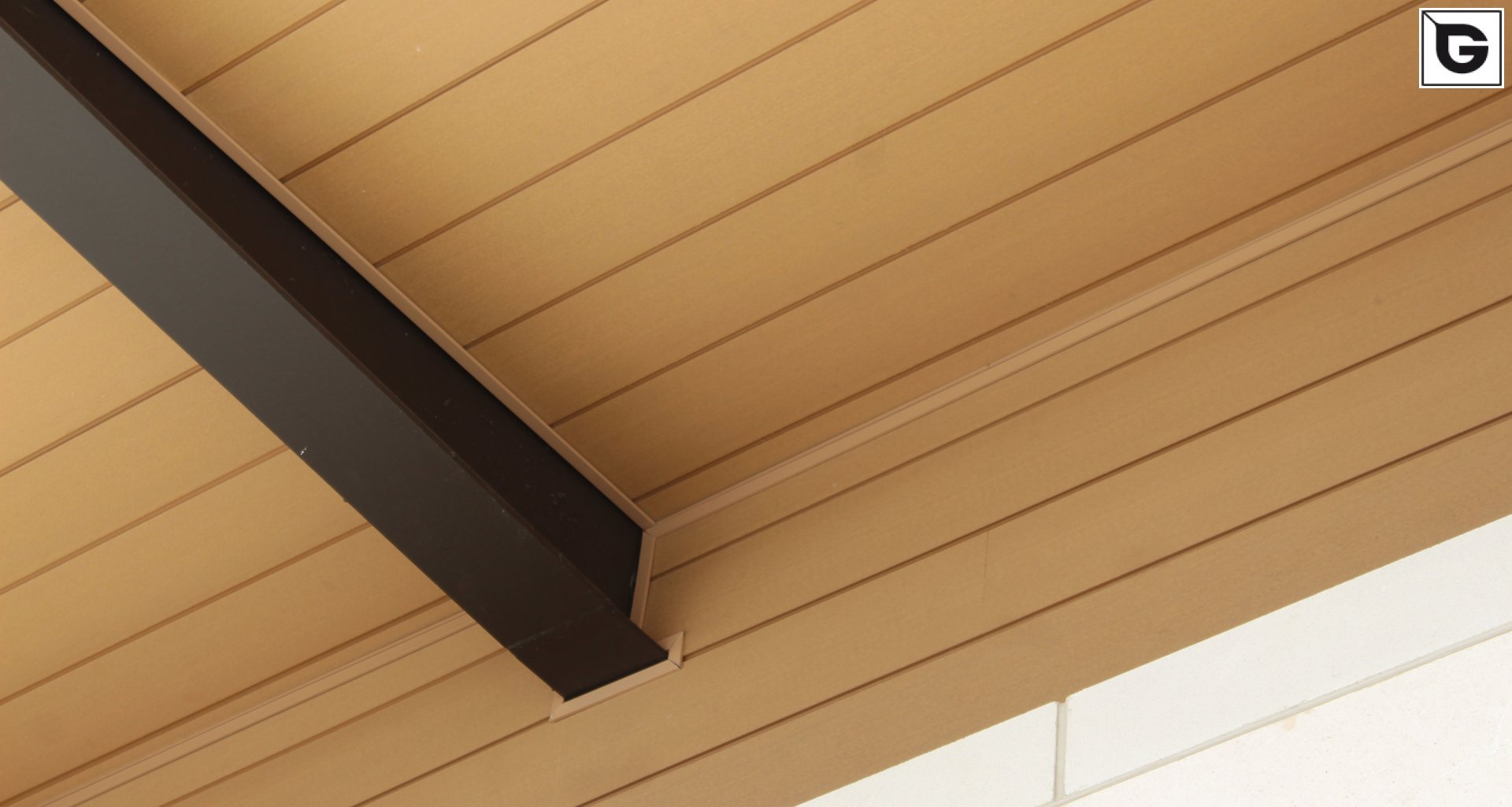 Wohngebäude_Offene Fassadenverkleidung - verti._Wohnhaus