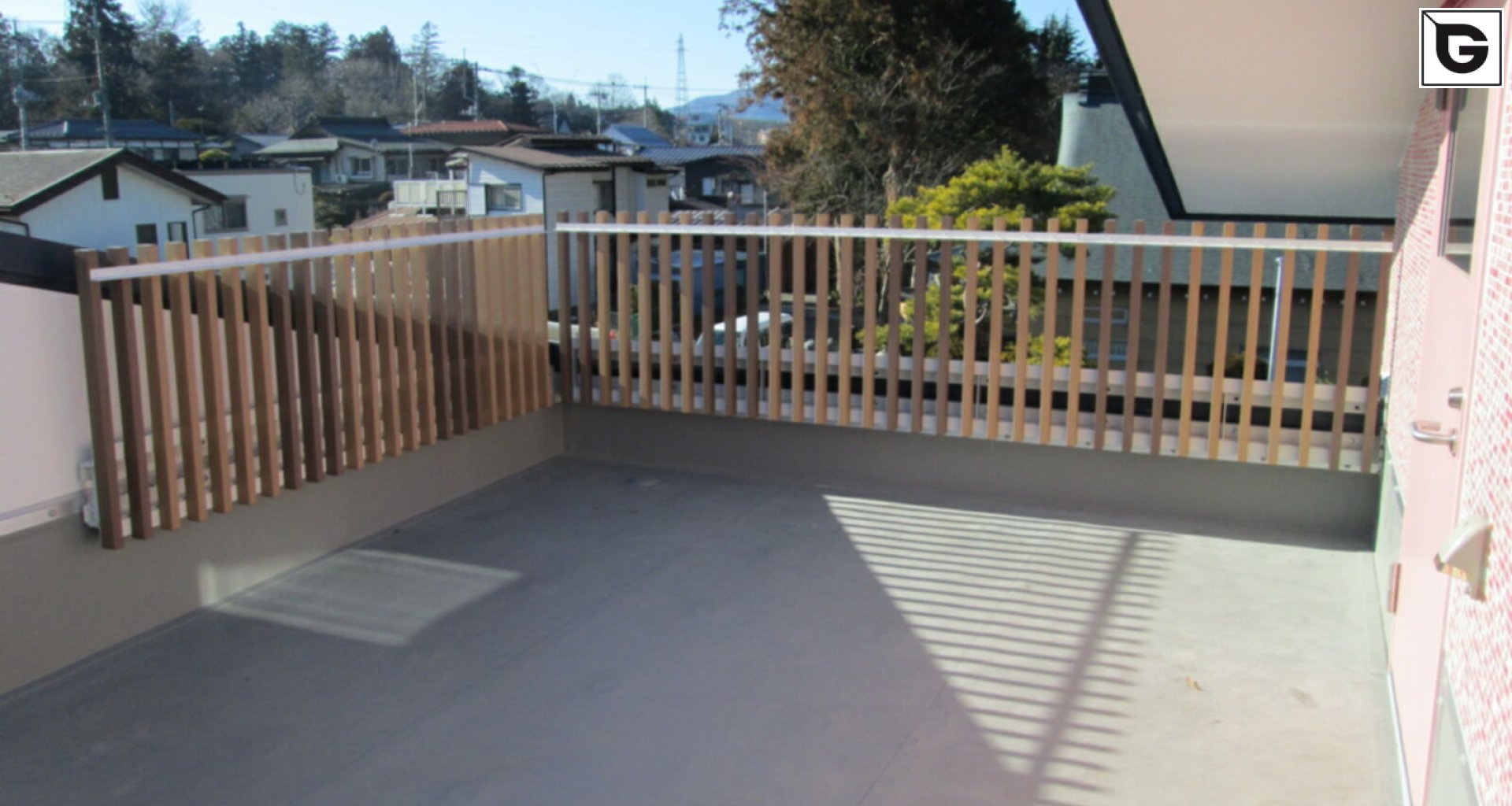 Institutionelle Einrichtungen_Geländer_Gebogene Profilen