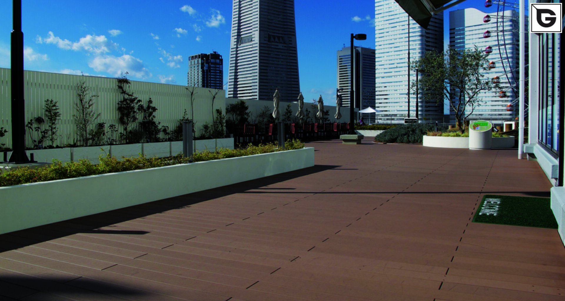 Kaufmännische Gebäude_Terrasse Gewerbliche Nutzung_Einkaufszentrum