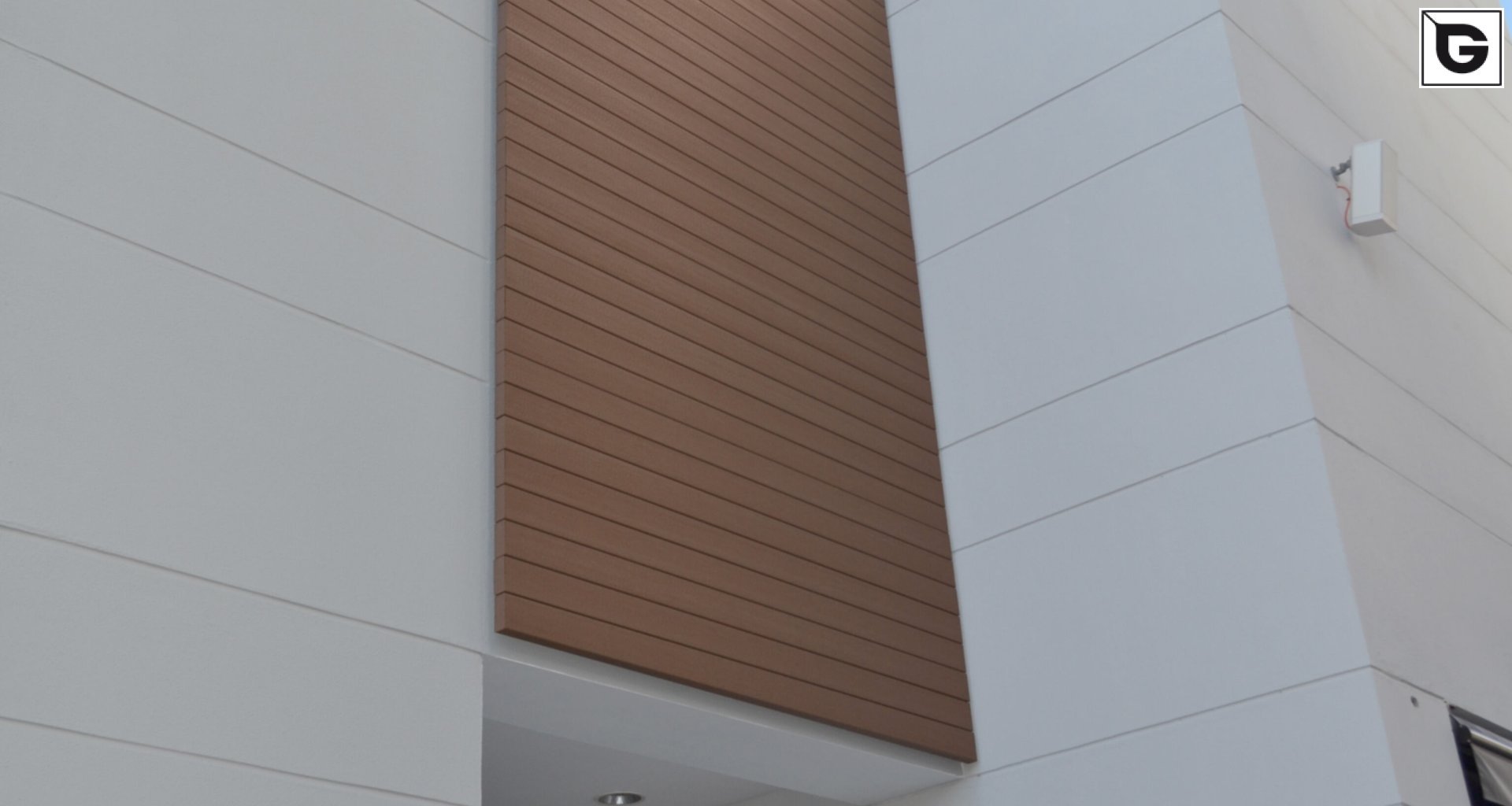 Kaufmännische Gebäude_Vertical Sonnenschutz, jalousien_Einkaufszentrum