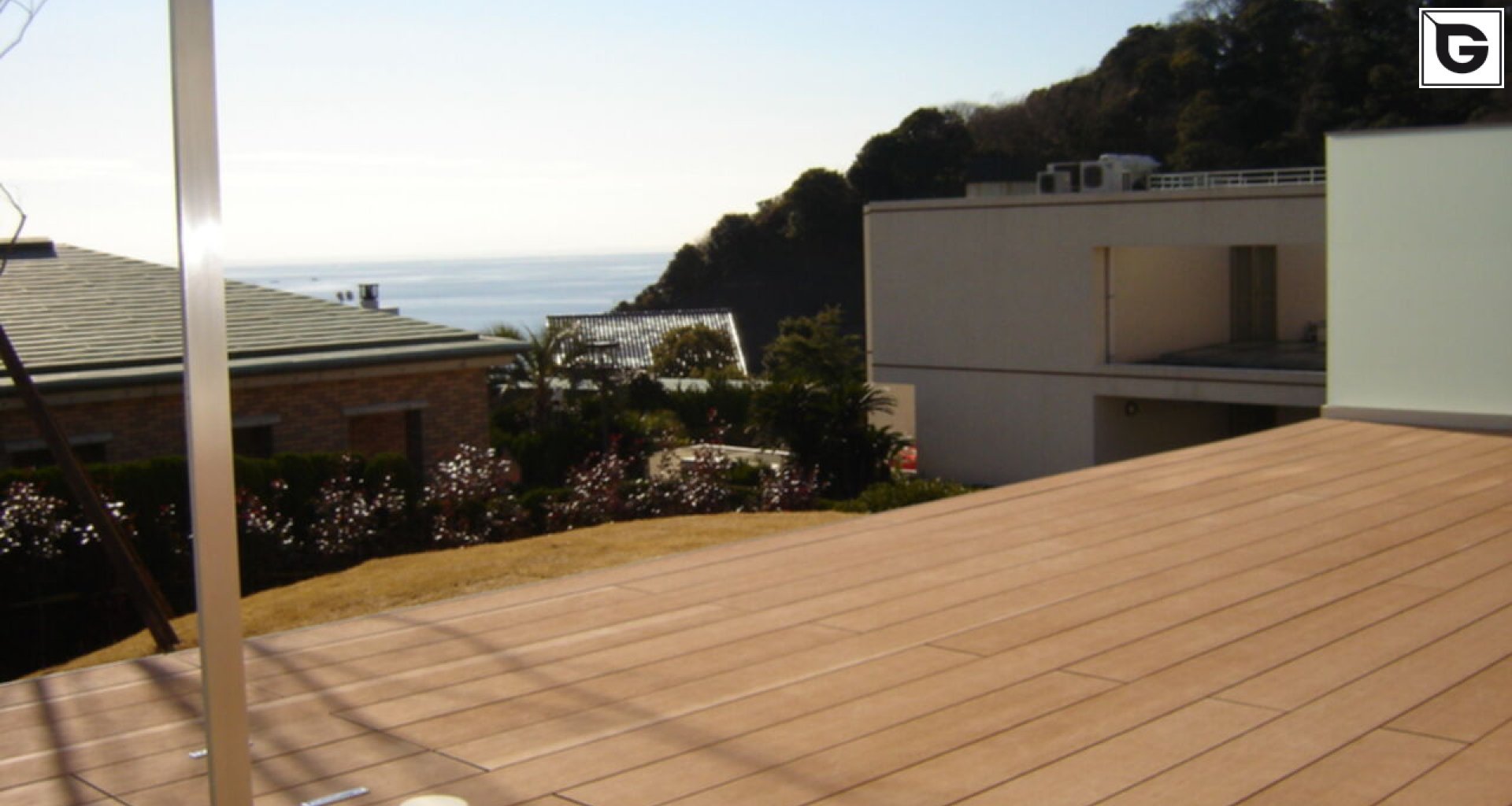 Privathaus_Dachanlage, Balk., Laufgang_Privatresidenz