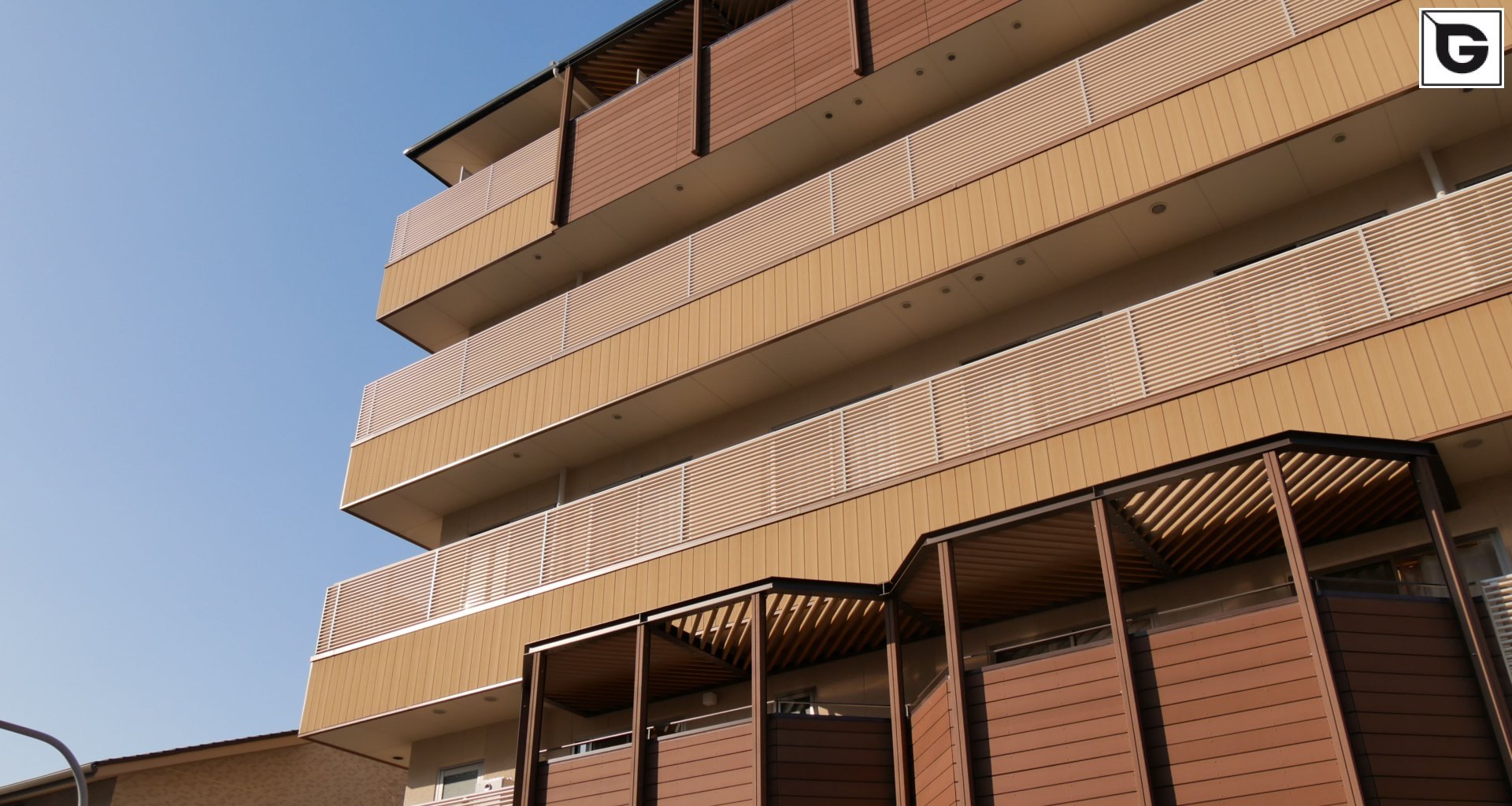 Wohngebäude_Verti & Horiz Fassadenverkleidung _Wohnhaus