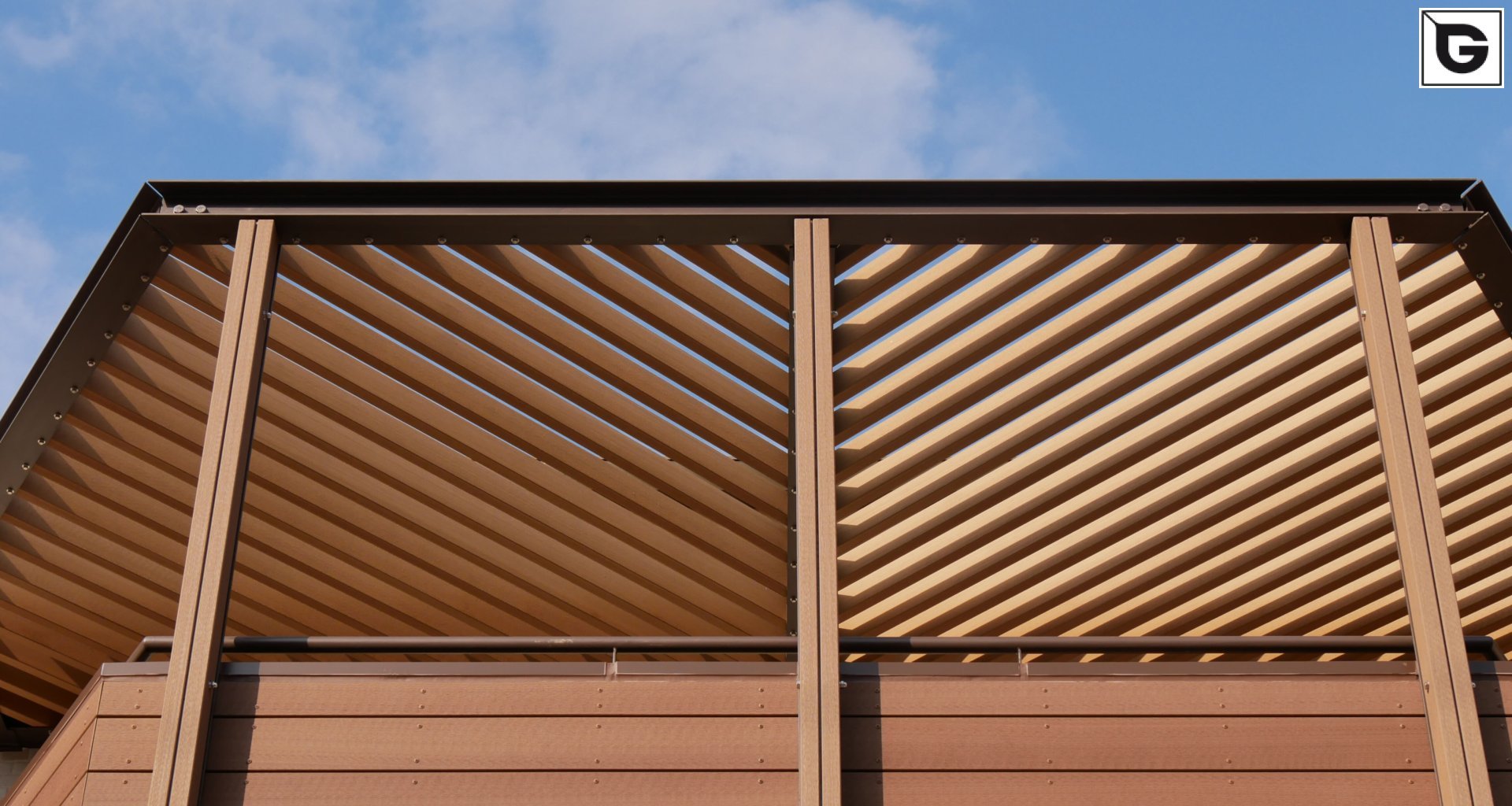 Wohngebäude_Verti & Horiz Fassadenverkleidung _Wohnhaus