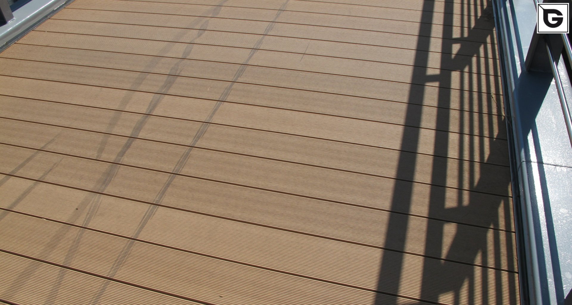 Transport-Einrichtungen_Brücken, Rampen, Gehweg_Brücke