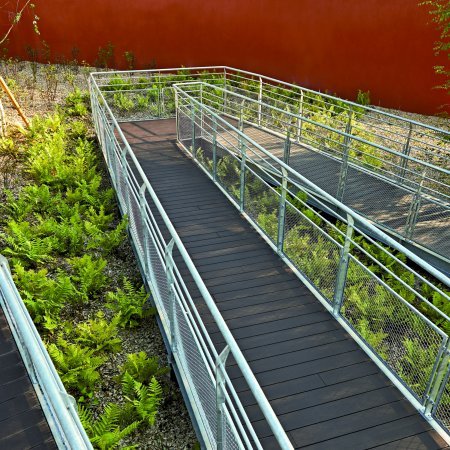 Einrichtungen_Brücken, Rampen, Gehweg_öffentlicher Platz