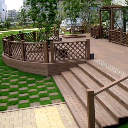 Wohngebäude_Dachanlage, Balk., Laufgang_Wohnhaus