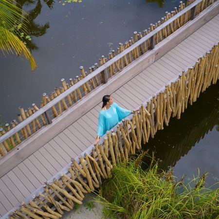 Restaurant und Hotelgewerbe_Brücken, Rampen, Gehweg_Vorzeigeprojekte - WPC holz 