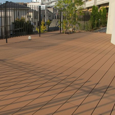 Institutionelle Einrichtungen_Terrasse Gewerbliche Nutzung_Krankenhaus, Arztpraxis