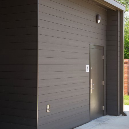 Institutionelle Einrichtungen_Fassadenverkleidung - horizontal_Lehranstalt