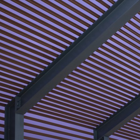 Wohngebäude_Offene Fassadenverkleidung - verti._Wohnhaus