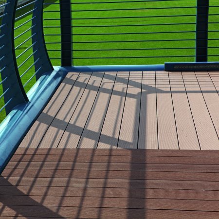 Transport-Einrichtungen_Brücken, Rampen, Gehweg_Brücke